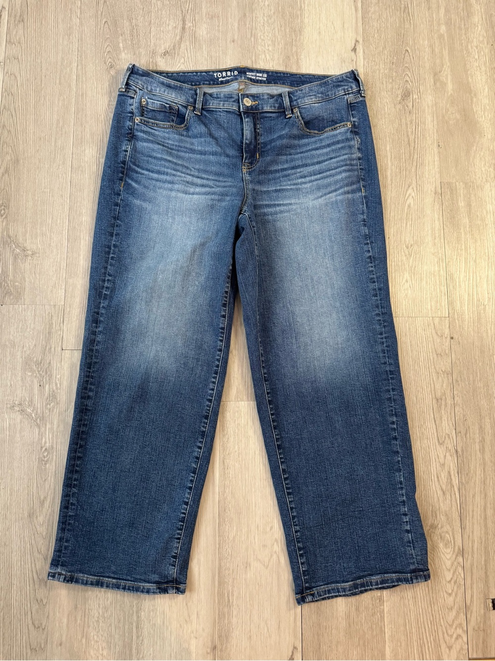 Torrid Perfect Wide Leg Vintage Stretch Jeans Size 14R